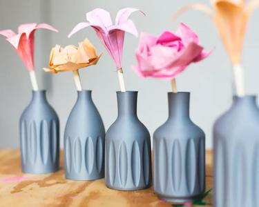 milk bottle bud vases (vase mode)