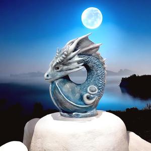 Moon Dragon