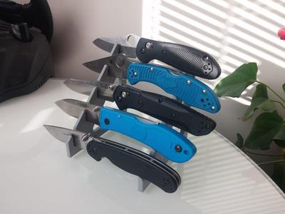 5 Knife display stand