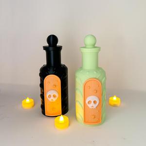 Skull Phantom Brew – Part of the Retro Halloween Potion Bottle Set