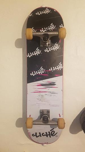 Skateboard holder