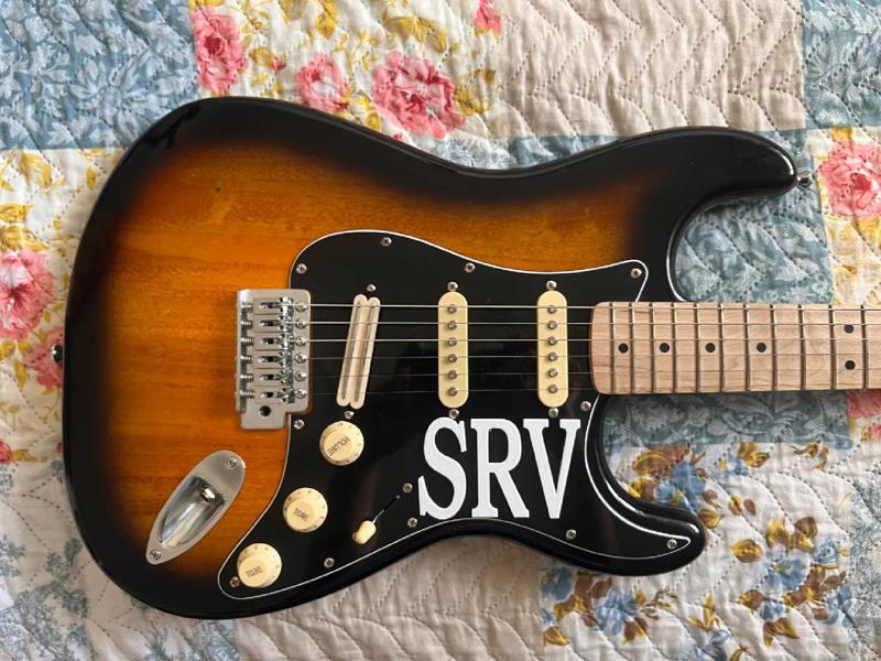 SRV Guitar LOGO