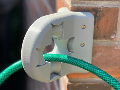 Garden Hose Roller Guide