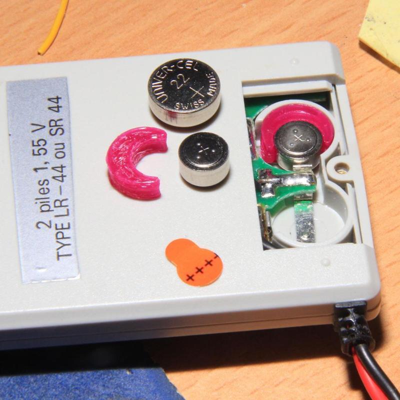 Button cell / battery adapter - use a small one for a big one