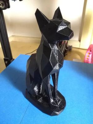 Low polygon Egyptian Cat