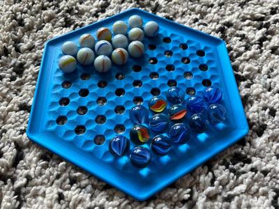 Simple Abalone Board Game