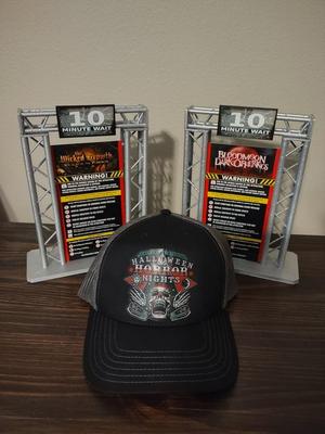 Halloween Horror Nights Wait Sign Display Model