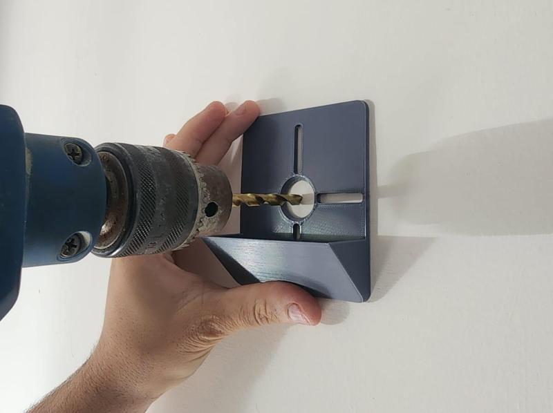 Drilling Guide And Dust Collector