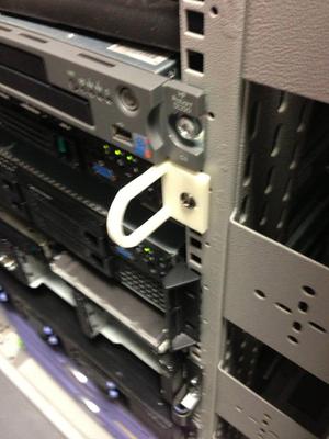 Server handle