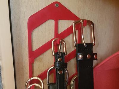 Belt holder