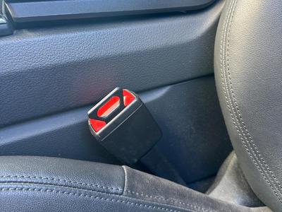 Universal Safety Belt Connector Seatbelt Small