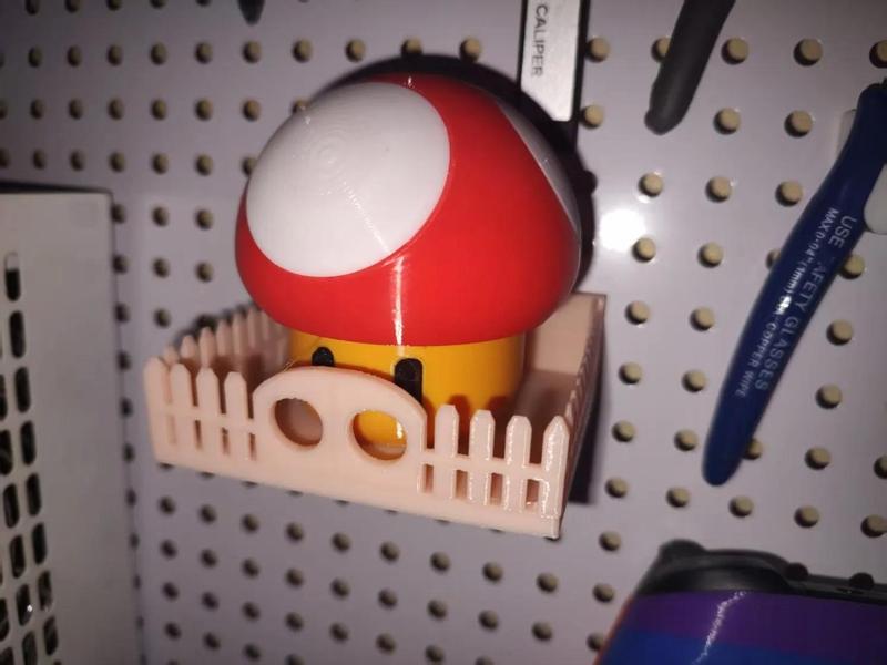 Pegboard (6mm-16mm) shelf