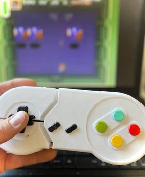 Hyperx SNes Case Retrocontroller   