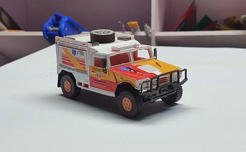 Uro Vamtac S3 Samur in Scale 64
