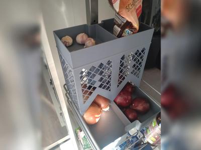 Pull-Out Pantry Dispenser