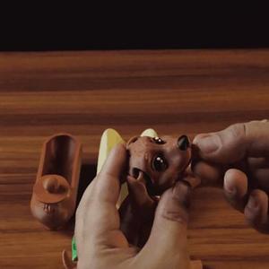 HOT DOG MINI CONTAINER, CUTE ARTICULATED FUNCTIONAL TOY