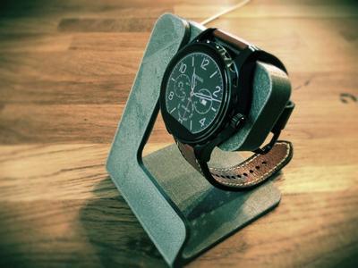 Fossil Q Watch Stand 