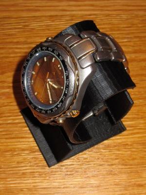 Watch Stand