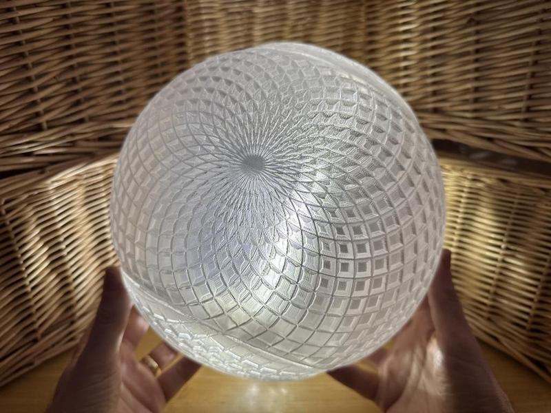 Giant Spiralized Sphere