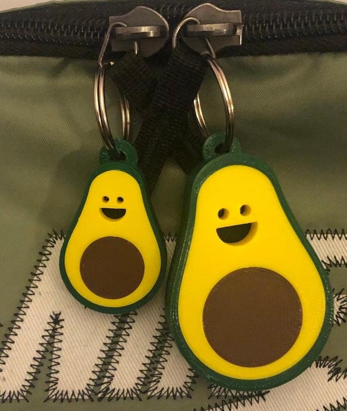 AVOCADO KEYCHAIN CHARM