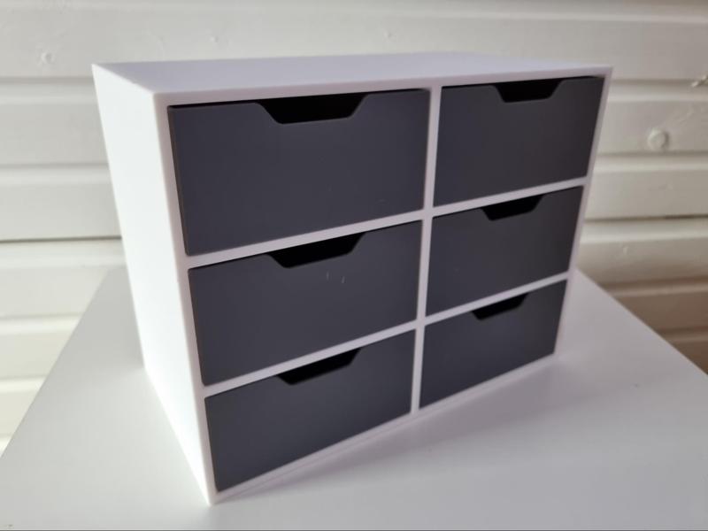 Ladenstock Six-Compartment Table Organizer