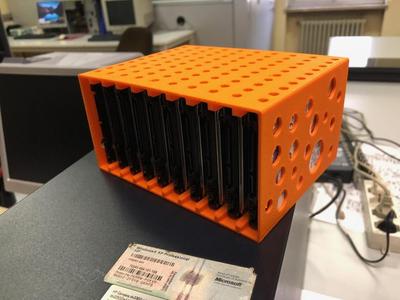 10x 2.5″ HDD Rack Case