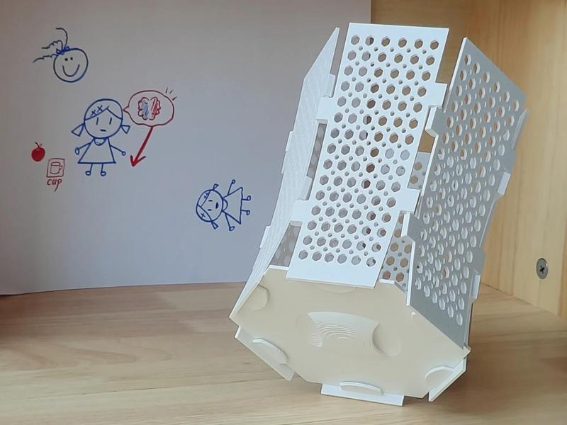 Small Waist Folding Trash Can – Detachable