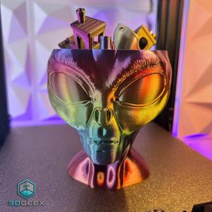 Alien Head Secret Storage / Vase