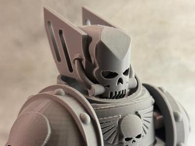 Dummy 40K Helmet “Bat out of Hell”