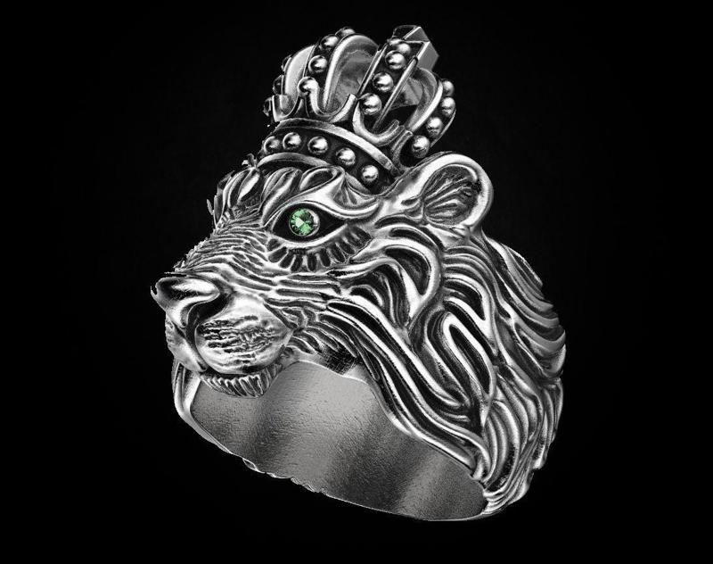 Stylish ring Lion with a crown 451