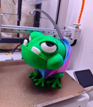 Cute Frog Storage Box Organizer called “Kusari Frog”