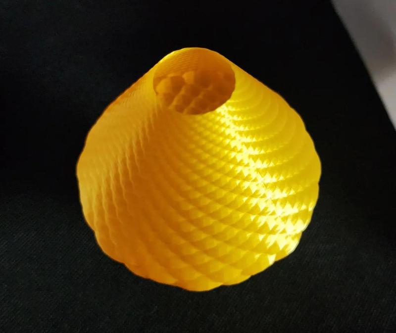 ≋ Pleated Spiral Vase ≋