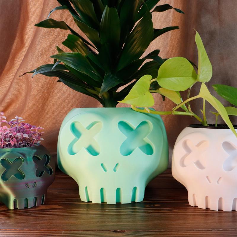 Cartoon Skull Planter