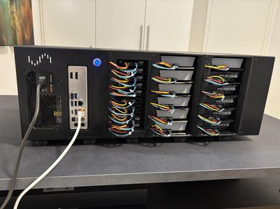 Modular ITX Storage Server