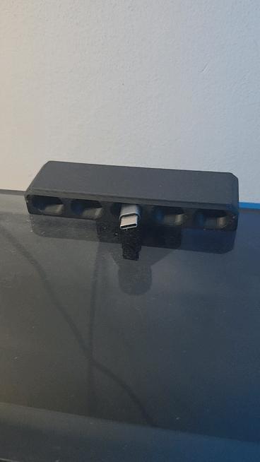 Cable tidy, dual orientation