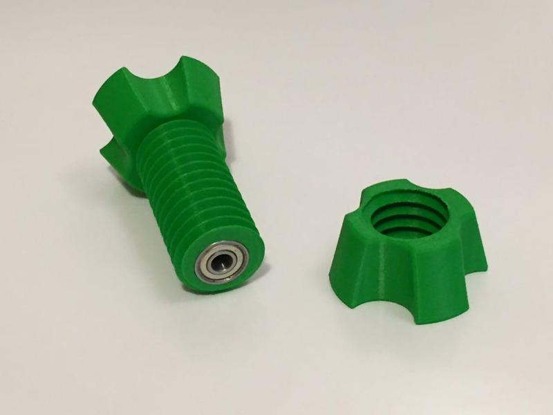 Quick Change Universal Spool Holder