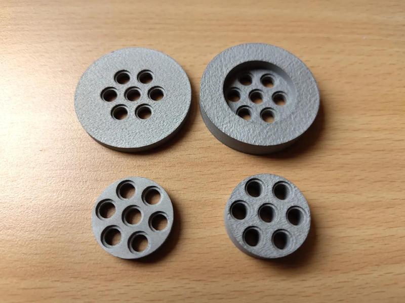 LEGO compatible flywheels for (pneumatic) engines   