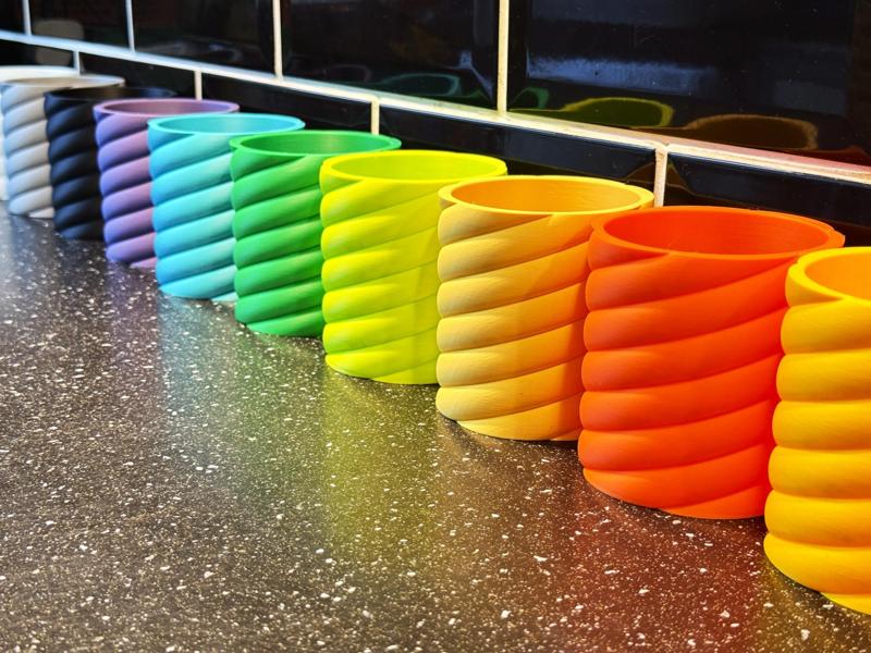 Cloud Spiral Pot or Vase – Accessory Pot!