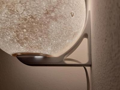 Moon lamp “L” wall mount