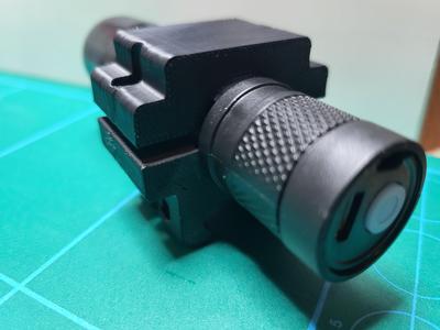 Tactical flashlight Picatinny mount 20mm diameter