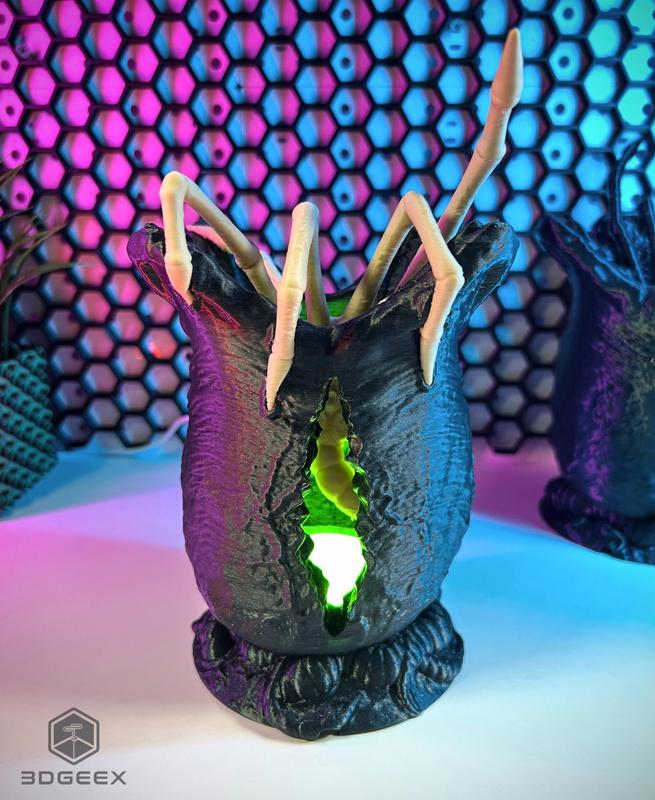 The Ovomorph Lamp