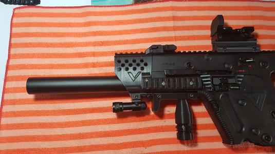 Kriss Vector Handguard with side rails