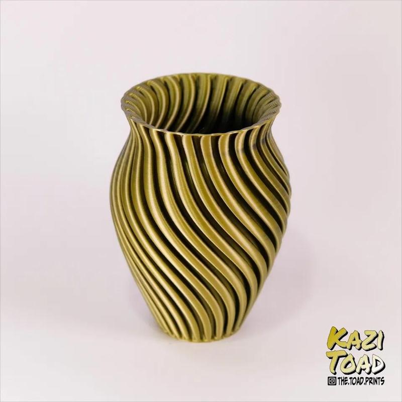 Spiral urn (Vase No. 3)