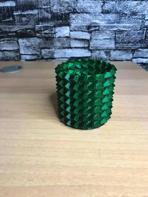 VASE PIRAMID PATTERN