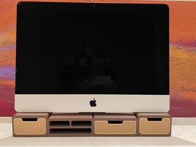 iMac Drawer System