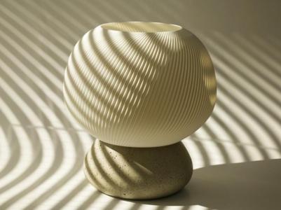 Elumara desk lamp