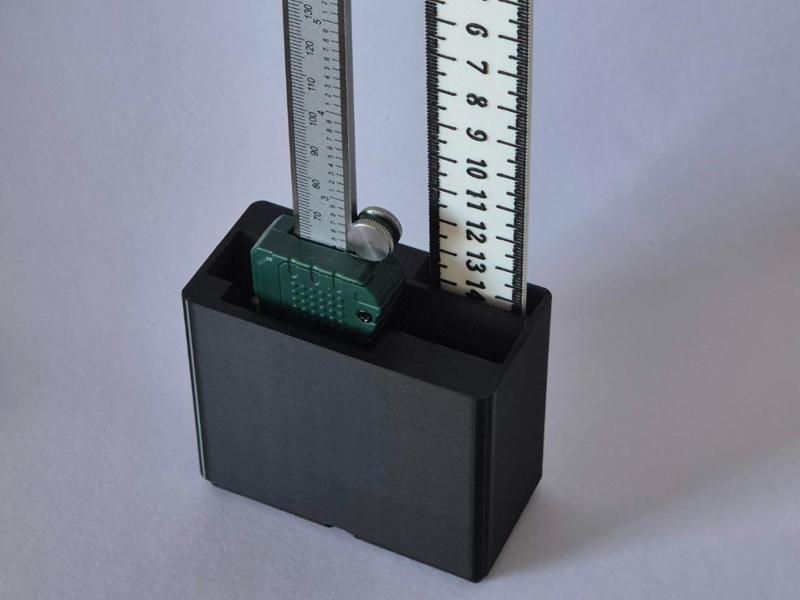 Holdiper – Gridfinity Calipers holder + ruler slot