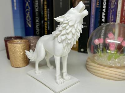 howling wolf