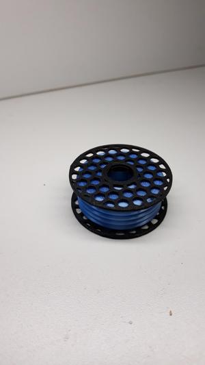 Miniature spool 