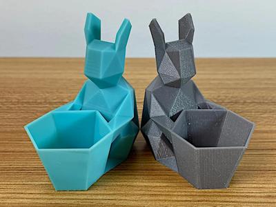 Easter Bunny – Low Poly Version